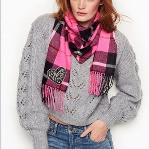 Victoria’s Secret Love Victoria Scarf